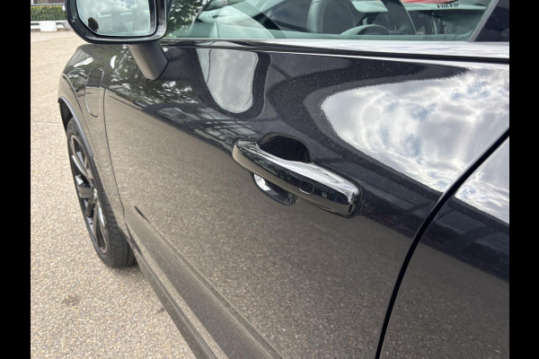 Volvo XC60 2.0 T6 Plug-in hybrid AWD Plus Black Edition 360 CAMERA | PANO | PREMIUM AUDIO | ELEK. STOELEN | ELEK. ACHTERKLEP | ADAP. CRUISE |