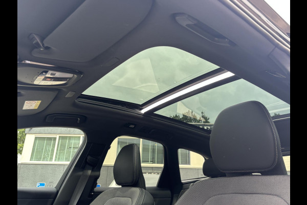 Volvo XC60 2.0 T6 Plug-in hybrid AWD Plus Black Edition 360 CAMERA | PANO | PREMIUM AUDIO | ELEK. STOELEN | ELEK. ACHTERKLEP | ADAP. CRUISE |