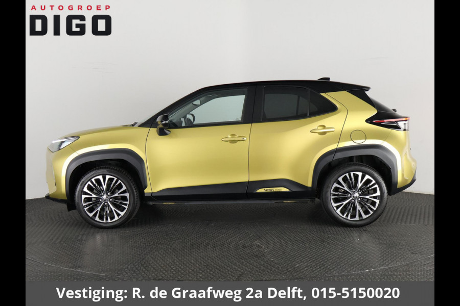 Toyota Yaris Cross 1.5 Hybrid Executive Bi-Tone | Panoramadak | Dodehoek Detectie | HUD | Navigatie