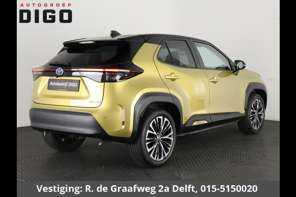 Toyota Yaris Cross 1.5 Hybrid Executive Bi-Tone | Panoramadak | Dodehoek Detectie | HUD | Navigatie