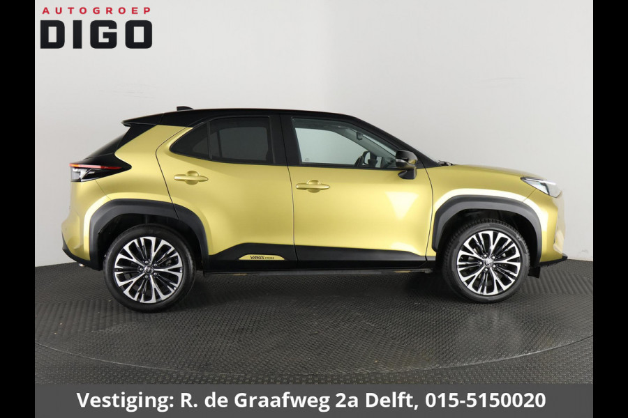 Toyota Yaris Cross 1.5 Hybrid Executive Bi-Tone | Panoramadak | Dodehoek Detectie | HUD | Navigatie