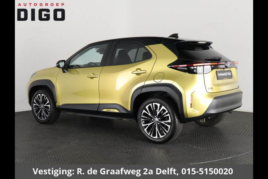Toyota Yaris Cross 1.5 Hybrid Executive Bi-Tone | Panoramadak | Dodehoek Detectie | HUD | Navigatie