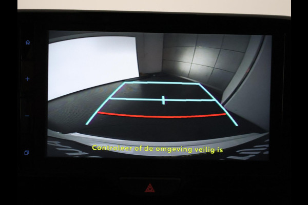 Toyota Yaris Cross 1.5 Hybrid 115 Dynamic Luxury Bi-Tone | Stuur- & Stoelverwarming | Apple Carplay & AndroidAUTO | Camera |