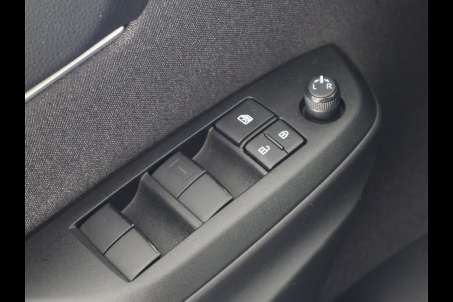 Toyota Yaris Cross 1.5 Hybrid 115 Dynamic Luxury Bi-Tone | Stuur- & Stoelverwarming | Apple Carplay & AndroidAUTO | Camera |