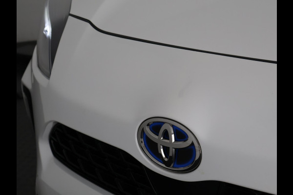 Toyota Yaris Cross 1.5 Hybrid 115 Dynamic Luxury Bi-Tone | Stuur- & Stoelverwarming | Apple Carplay & AndroidAUTO | Camera |