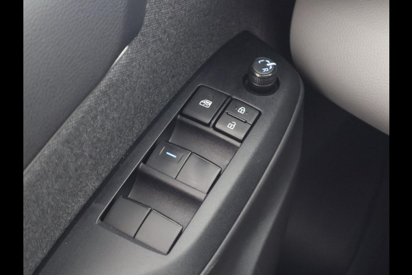 Toyota Yaris Cross 1.5 Hybrid 115 Black Edition | Apple Carplay & AndroidAUTO | Camera | Adapt.Cruise Control |