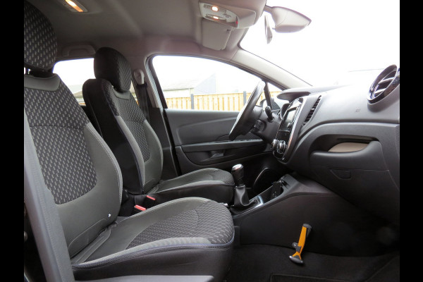 Renault Captur 0.9 TCe Intens | CLIMA AIRCO | NAVI | 17 INCH VELGEN |