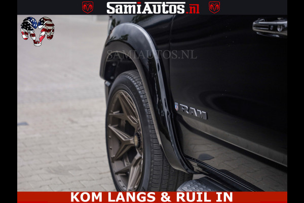 Dodge Ram DE DONDER | 5.7 V8 HEMI | BRONZE BREDE WIELEN | WIDE BODY | OPEN UITLAAT KLEP | ZEER DIK | DUBBELE CABINE | DC | 5 PERSOONS | GRIJS KENETEKEN | BJ 2023 44000KM | FULL LED VERLICHTING | MEGA DIK |