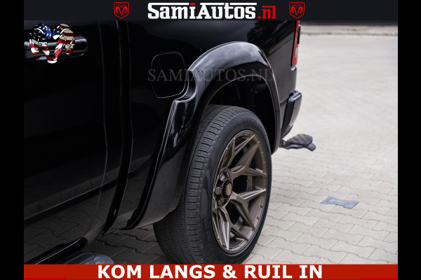 Dodge Ram DE DONDER | 5.7 V8 HEMI | BRONZE BREDE WIELEN | WIDE BODY | OPEN UITLAAT KLEP | ZEER DIK | DUBBELE CABINE | DC | 5 PERSOONS | GRIJS KENETEKEN | BJ 2023 44000KM | FULL LED VERLICHTING | MEGA DIK |