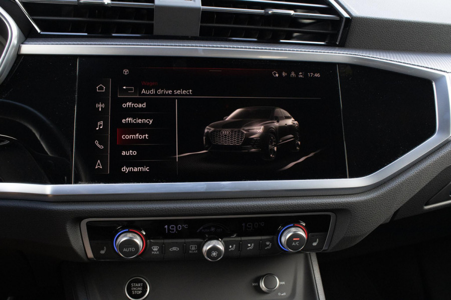 Audi Q3 Sportback 35 TFSI Sline 20 INCH CAMERA MATRIX KEYLESS SFEER