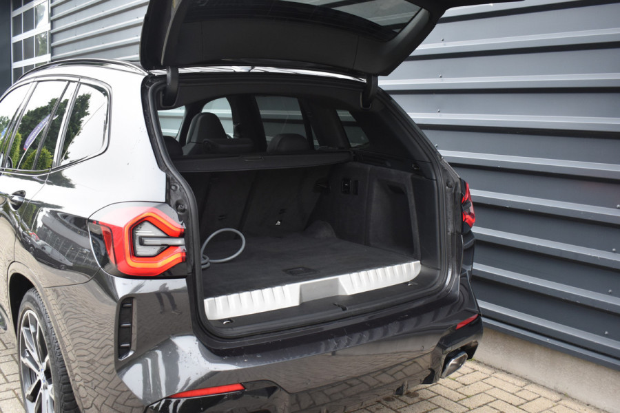 BMW X3 xDrive30e M Sport | Pano | M-Stoelen | ACC | Harman/Kardon | Memory | Head-Up | 20'' Wielen |