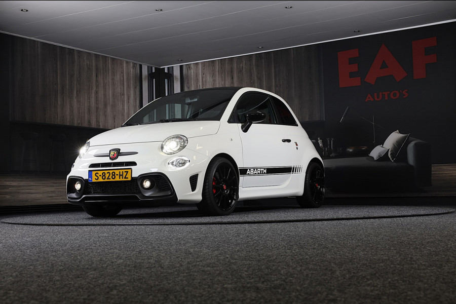 Fiat 500 1.4 T-Jet Abarth Esseesse 70th Anniversary / Sabelt Stoelen / AKRAPOVIC / Carbon / Navi / Ecc / Rode Gordels / Led