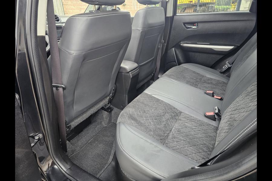 Suzuki Vitara 1.5 Hybrid Style Automaat, Pano, Half leder, LED, Carplay