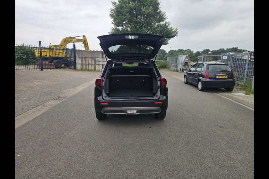 Suzuki Vitara 1.5 Hybrid Style Automaat, Pano, Half leder, LED, Carplay