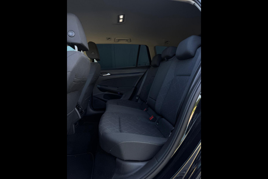 Volkswagen Golf Variant 1.0 eTSI Life Business AUTOMAAT|CLIMATE|LED|SPORTVELGEN