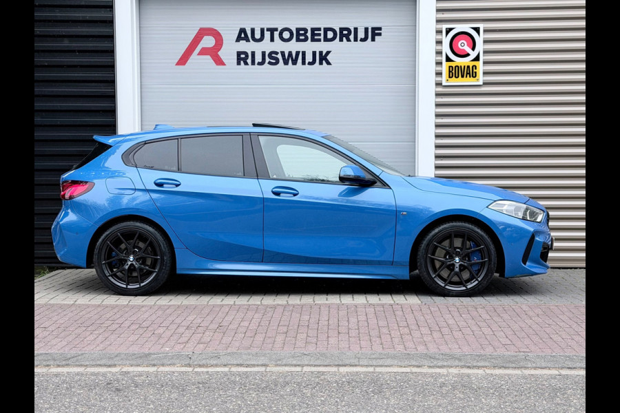 BMW 1-serie 118i Executive Edition Pano/Camera/HuD