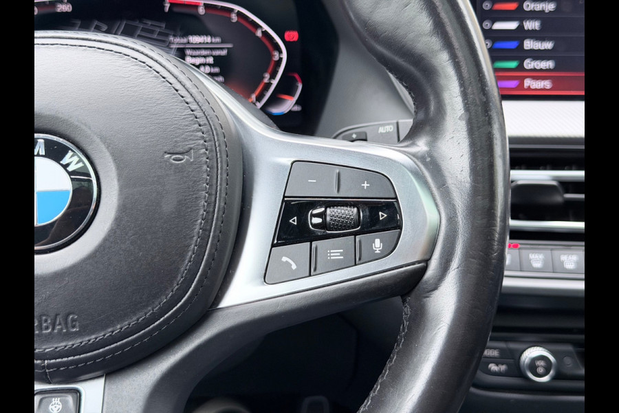 BMW 1-serie 118i Executive Edition Pano/Camera/HuD