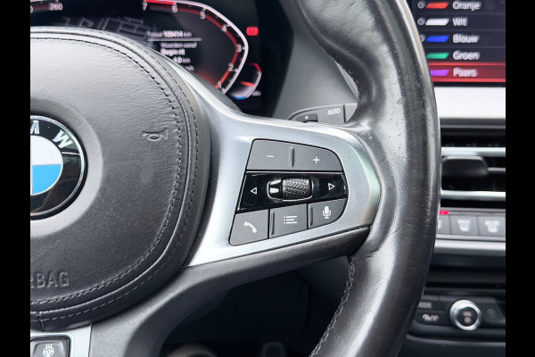 BMW 1-serie 118i Executive Edition Pano/Camera/HuD