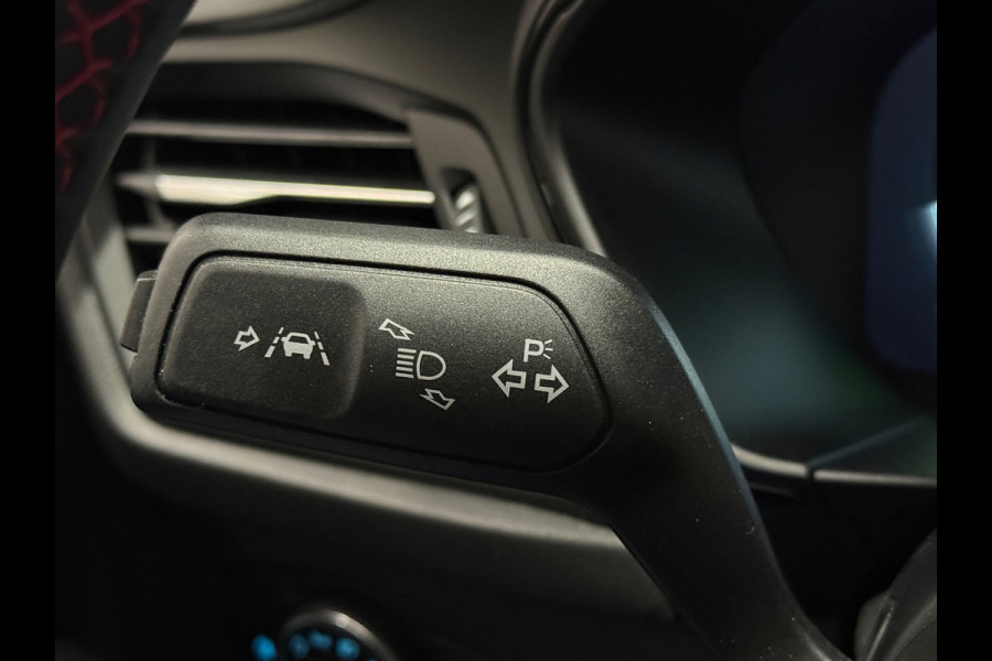 Ford Focus 155PK 1.0 EcoBoost Hybrid ST Line X |Pano |Trekhaak |Carbon |Facelift |Navi |Winterpakket| ACC