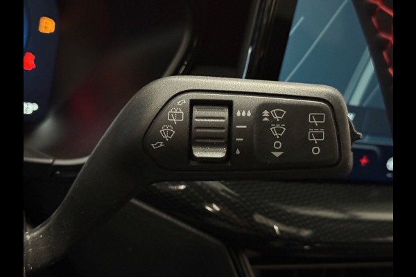 Ford Focus 155PK 1.0 EcoBoost Hybrid ST Line X |Pano |Trekhaak |Carbon |Facelift |Navi |Winterpakket| ACC