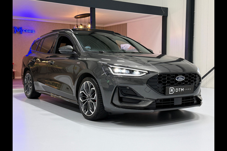 Ford Focus 155PK 1.0 EcoBoost Hybrid ST Line X |Pano |Trekhaak |Carbon |Facelift |Navi |Winterpakket| ACC