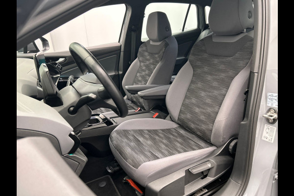 Volkswagen ID.4 Life 77 kWh SOH 93% | Trekhaak | Stoel/stuur verwarming | CarPlay | Adaptieve Cruise Control | Orgineel Nederlands