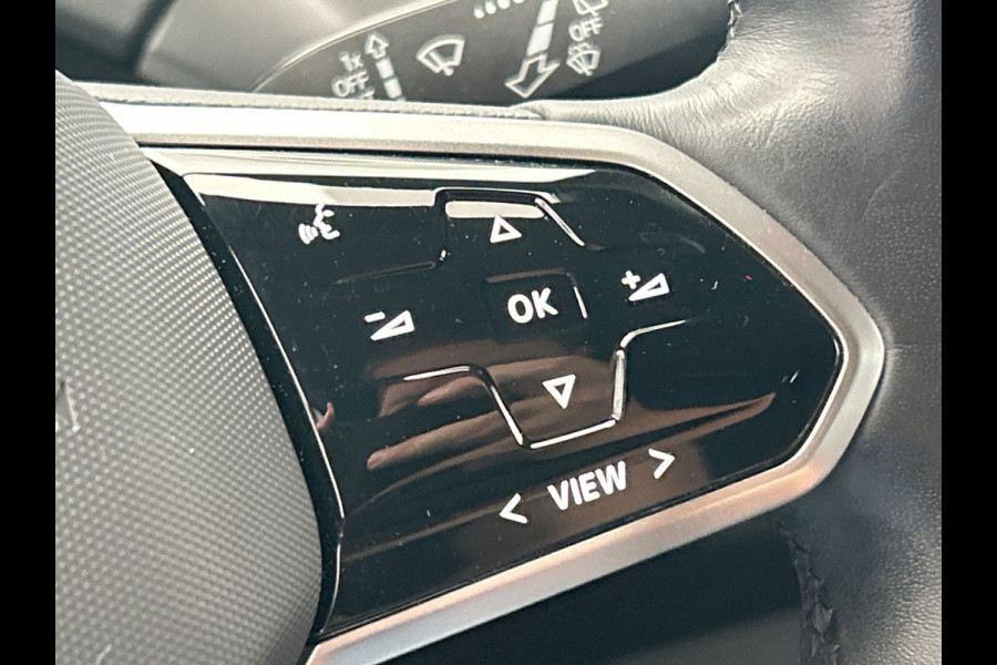 Volkswagen ID.4 Life 77 kWh SOH 93% | Trekhaak | Stoel/stuur verwarming | CarPlay | Adaptieve Cruise Control | Orgineel Nederlands