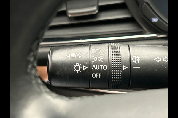 Mazda CX-30 2.0 e-SkyActiv-X M Hybrid Comfort Head up display | Adaptieve cruise | Trekhaak | Camera Stoel/Stuur verwarming