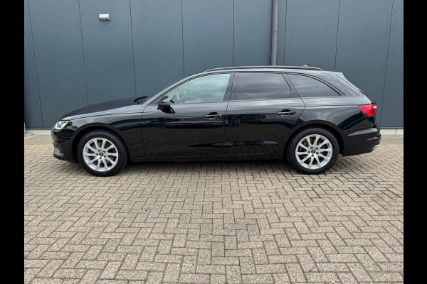Audi A4 Avant 35 TFSI * Stoelverwarming * Parkeersensoren * Navigatie *