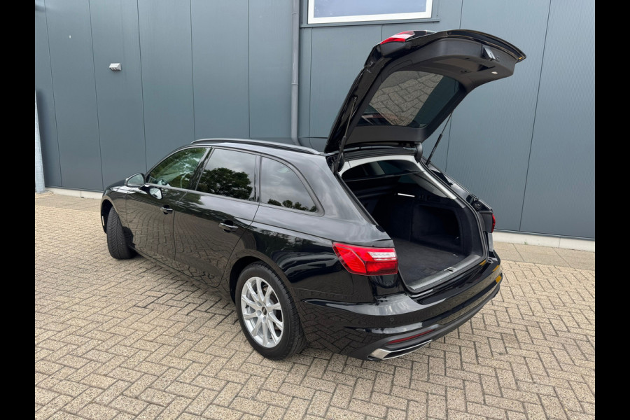 Audi A4 Avant 35 TFSI * Stoelverwarming * Parkeersensoren * Navigatie *