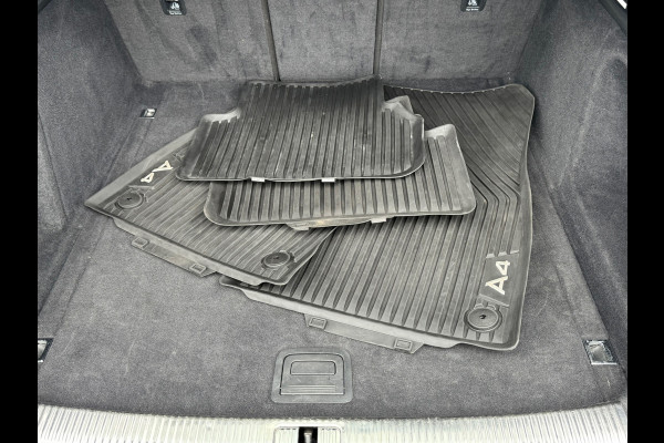 Audi A4 Avant 35 TFSI * Stoelverwarming * Parkeersensoren * Navigatie *