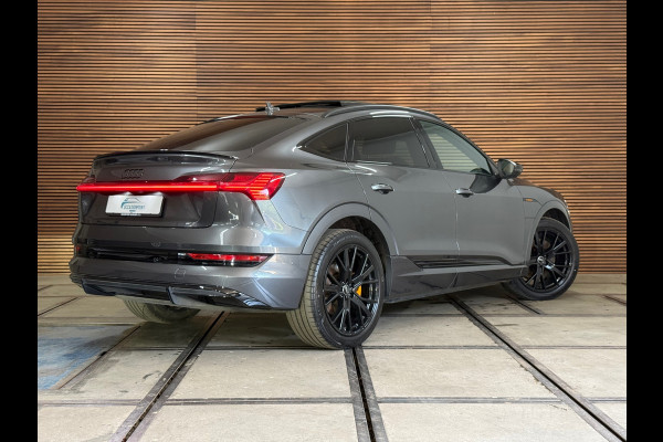Audi e-tron Sportback 55 quattro S Black Ed. | 95 kWh | 407pk| Matrix LED | B&O | Pano | 360° camera | Memory|Trekhaak afneembaar