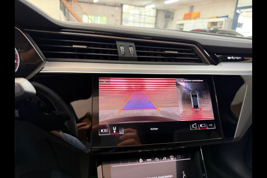 Audi e-tron Sportback 55 quattro S Black Ed. | 95 kWh | 407pk| Matrix LED | B&O | Pano | 360° camera | Memory|Trekhaak afneembaar