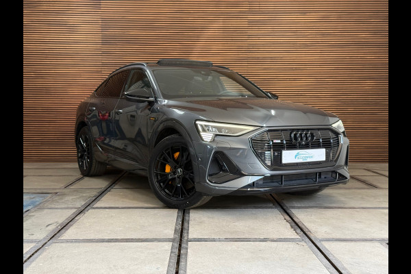 Audi e-tron Sportback 55 quattro S Black Ed. | 95 kWh | 407pk| Matrix LED | B&O | Pano | 360° camera | Memory|Trekhaak afneembaar