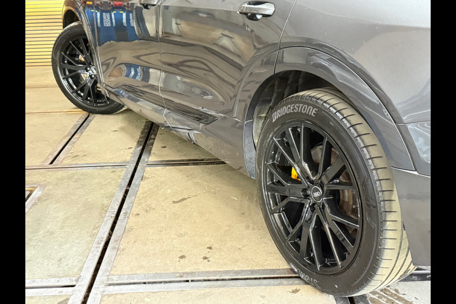 Audi e-tron Sportback 55 quattro S Black Ed. | 95 kWh | 407pk| Matrix LED | B&O | Pano | 360° camera | Memory|Trekhaak afneembaar
