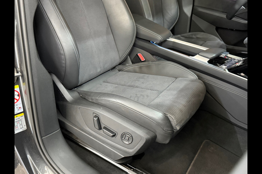 Audi e-tron Sportback 55 quattro S Black Ed. | 95 kWh | 407pk| Matrix LED | B&O | Pano | 360° camera | Memory|Trekhaak afneembaar