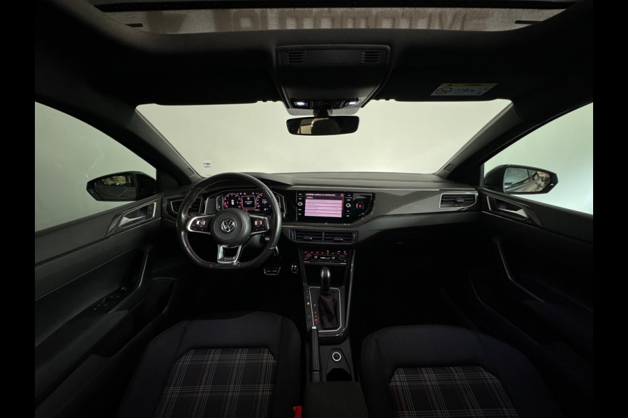 Volkswagen Polo 2.0 TSI GTI Pano|Sfeer|CarPlay|Virtual|ACC