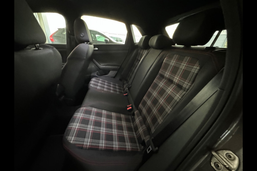 Volkswagen Polo 2.0 TSI GTI Pano|Sfeer|CarPlay|Virtual|ACC