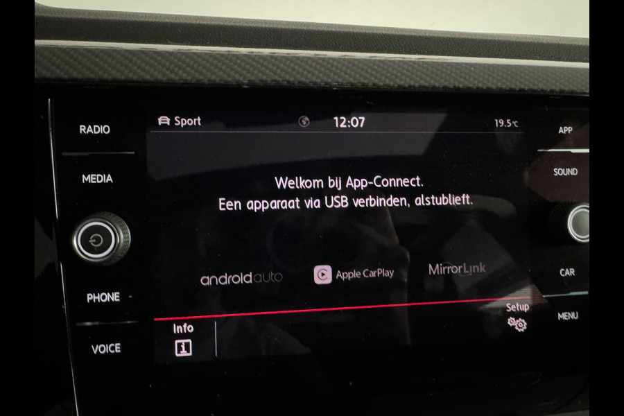 Volkswagen Polo 2.0 TSI GTI Pano|Sfeer|CarPlay|Virtual|ACC