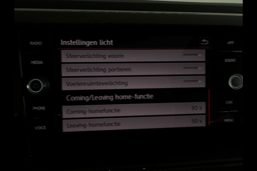Volkswagen Polo 2.0 TSI GTI Pano|Sfeer|CarPlay|Virtual|ACC