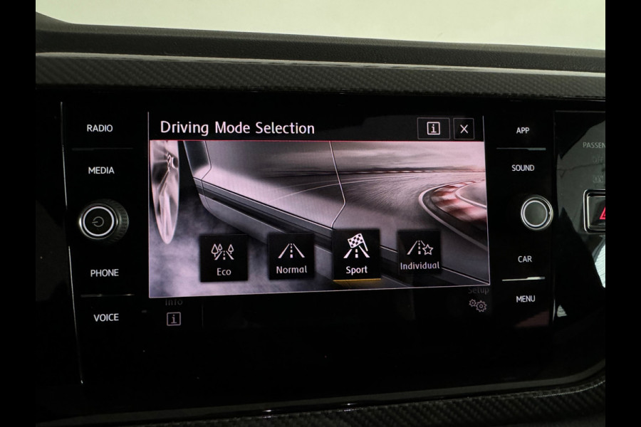 Volkswagen Polo 2.0 TSI GTI Pano|Sfeer|CarPlay|Virtual|ACC