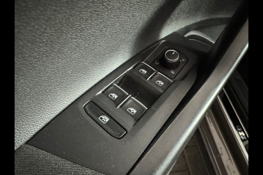 Volkswagen Polo 2.0 TSI GTI Pano|Sfeer|CarPlay|Virtual|ACC