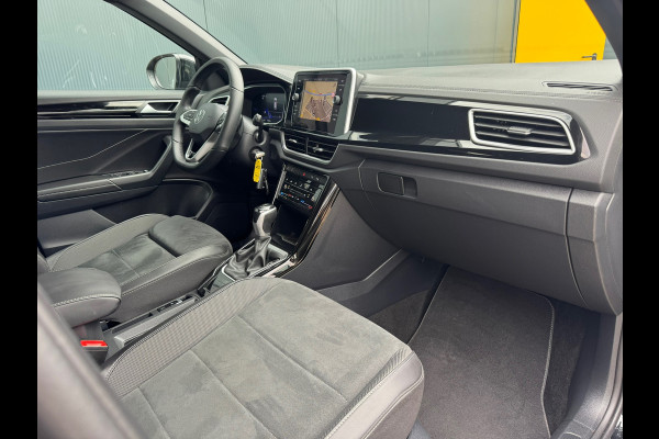 Volkswagen T-Roc 1.5 TSI * R-Line * Trekhaak * Camera achterzijde * Visueel Cockpit *