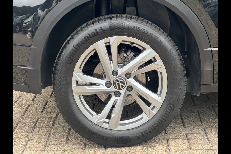 Volkswagen T-Roc 1.5 TSI * R-Line * Trekhaak * Camera achterzijde * Visueel Cockpit *