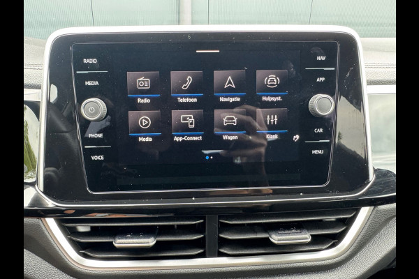Volkswagen T-Roc 1.5 TSI * R-Line * Trekhaak * Camera achterzijde * Visueel Cockpit *