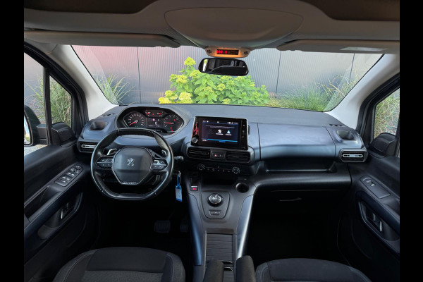 Peugeot Rifter 1.2 130pk Allure AUTOMAAT|NAVI|CAMERA|LED|TREKHAAK|SPORTVELGEN