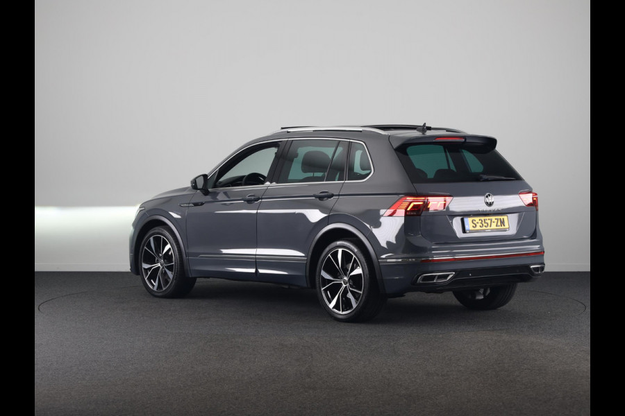 Volkswagen Tiguan 1.5 TSI R-Line Business 150 PK | Automaat ( DSG ) | Panoramadak | Camera | 20 Inch | Stoelverwarming