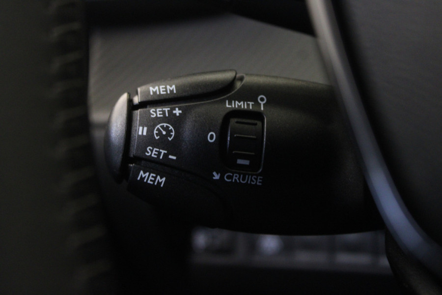 Peugeot 208 1.2 PureTech Active Pack