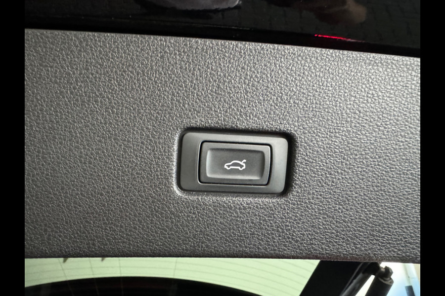Audi Q8 55 TFSI e quattro S Line Pano|RS Seat|HuD|Memory|BTW