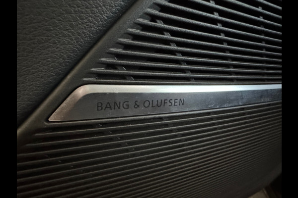 Audi Q8 55 TFSI e quattro S Line Pano|RS Seat|HuD|Memory|BTW